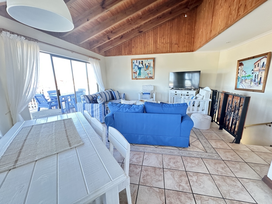 6 Bedroom Property for Sale in Cola Beach Western Cape